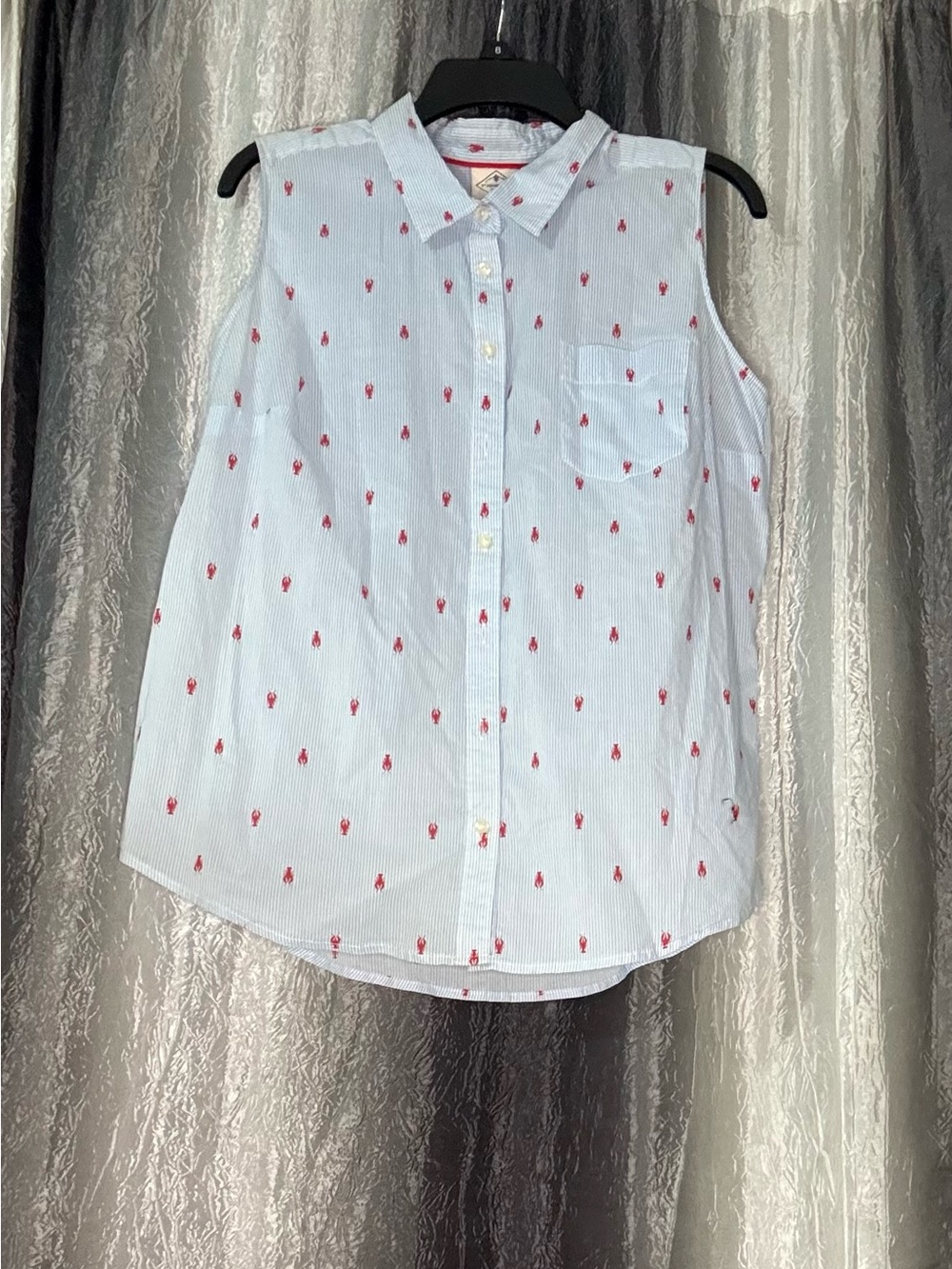 St. John's Bay Light Blue Sleeveless Button-Front Shirt